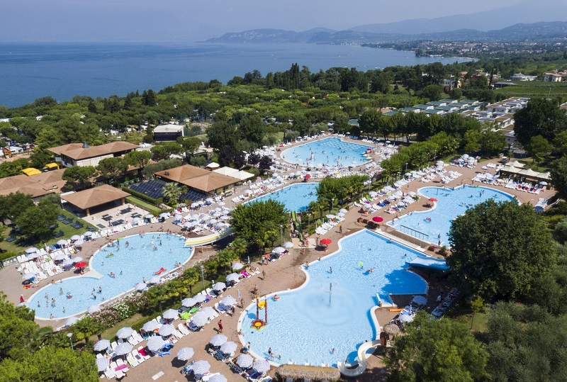 Italien-Gardasee-Lazise-Ferienanlage-Piani-di-Clodia.jpg