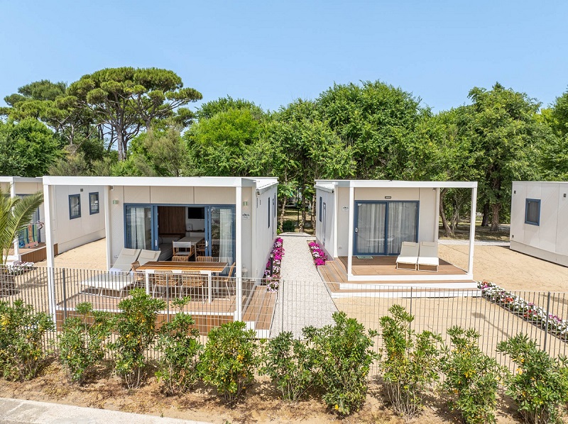 Lodge-Deluxe-Seaview-Ferienpark-SanFrancesco-Caorle-Belita.jpg