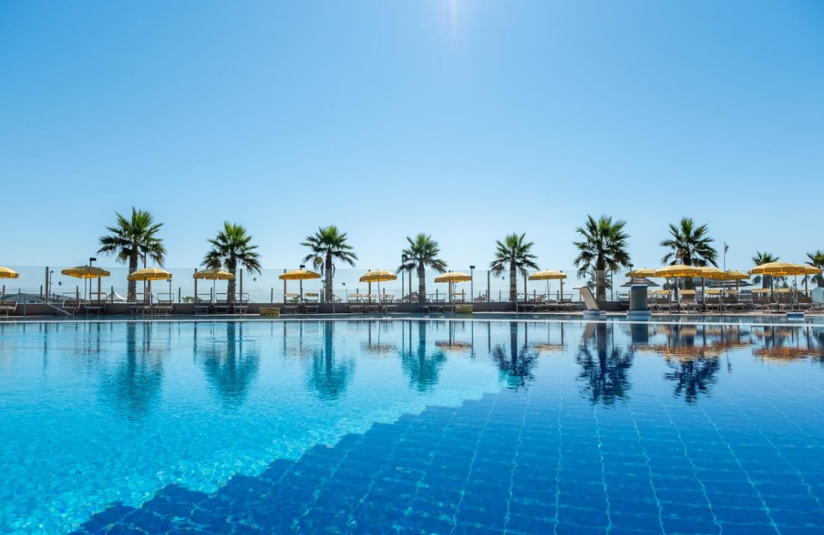 Pool-Blick