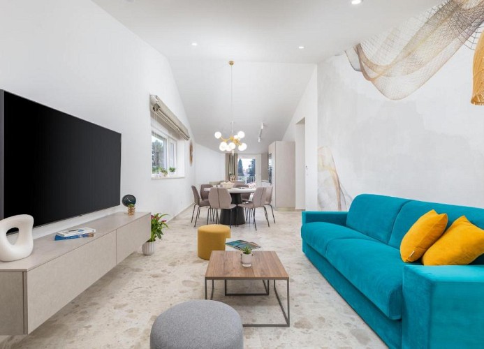 Villa Nina Apartments Superior Dreizimmer-Wohnung mit Meerblick 4*