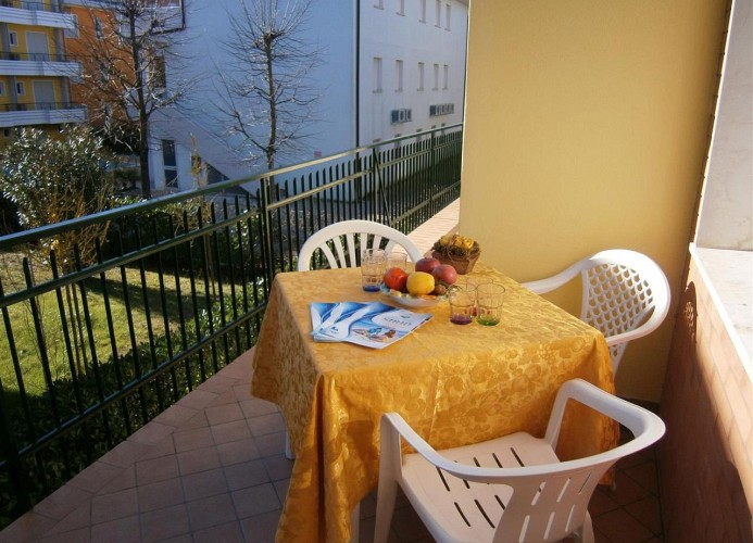 Residenz Glicini Dreizimmer-Wohnung A2 1.Stock