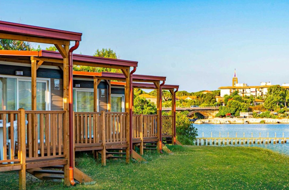 Camping Village Laguna Blu Baia Revolution