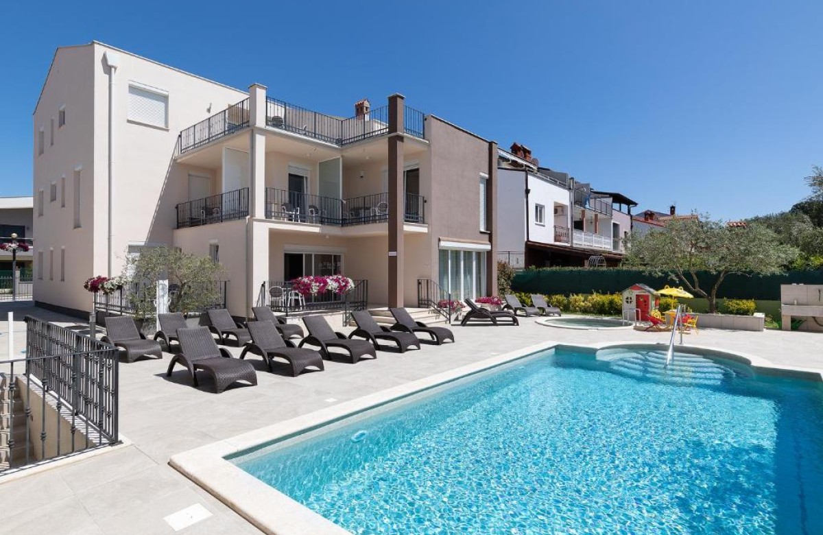 Villa Nina Apartments Zweizimmer-Wohnung mit Balkon 2+2