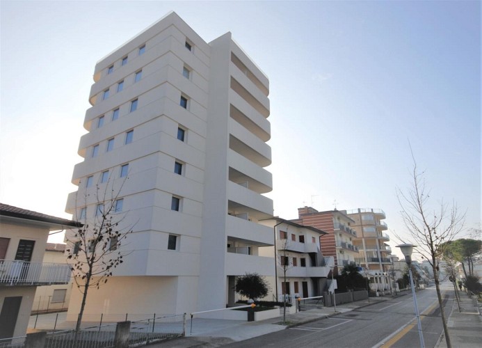 Residenz Torre Bianca Vierzimmer-Wohnung Quadri D6 