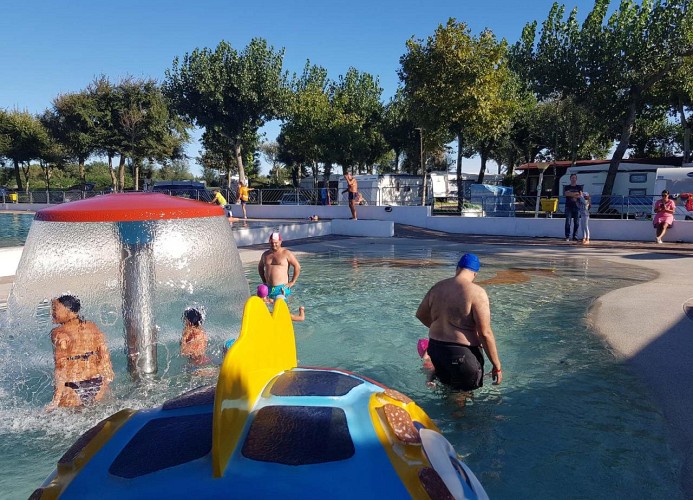 Feriendorf Oasi Mobilehome Honolulu 