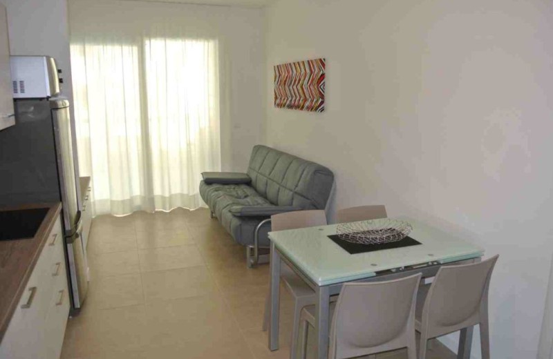 Residenz Shedir Dreizimmer-Wohnung C