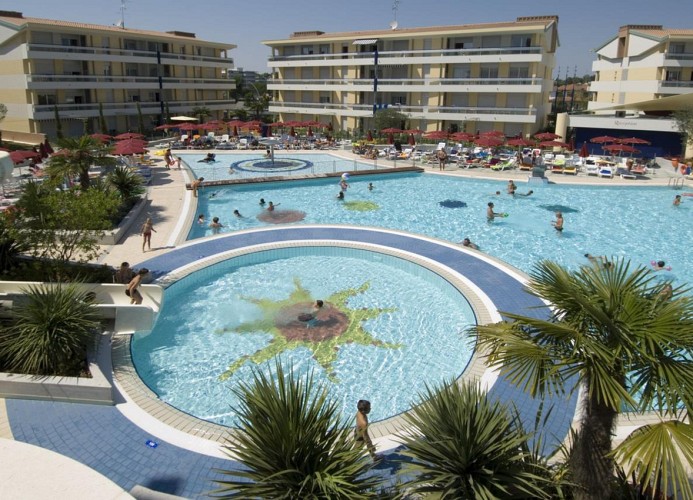 Planetarium Resort Dreizimmer-Wohnung Trilo C6