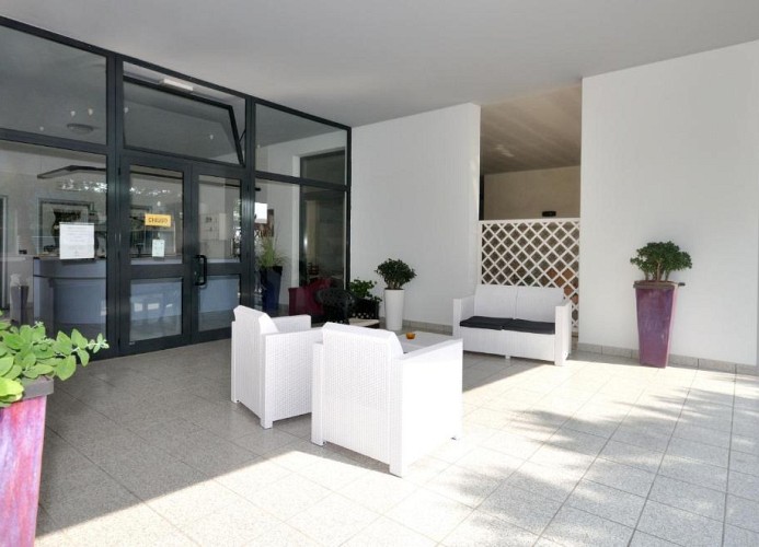 Residenz Luxor-Zweizimmerwohnung B5*+ mit seitlichem Meerblick