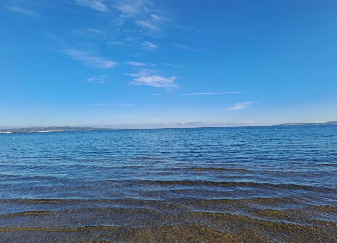 Residenza Cala di Seta Appartamento trilocale Luca con vista mare