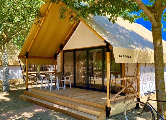 Barricata Holiday Village Safari Loft 