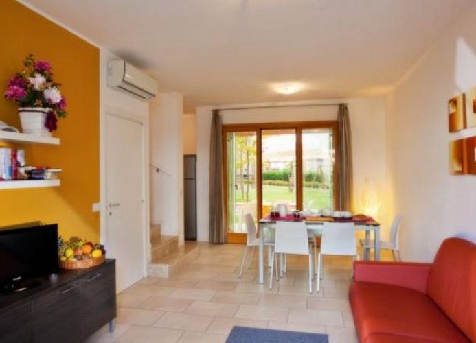 Villaggio A Mare Reihenhaus Villette M8 