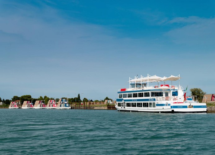 Marina Azzurra Resort Houseboat Lagoon