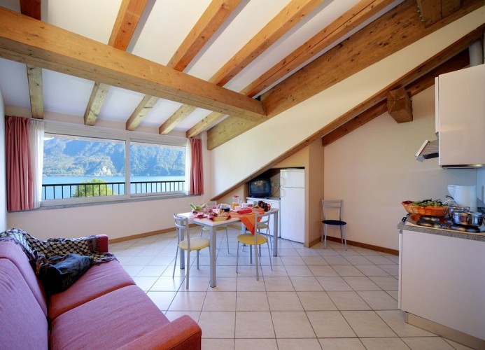 Residenz Zust Zweizimmer-Wohnung Bilo Dachgeschoss