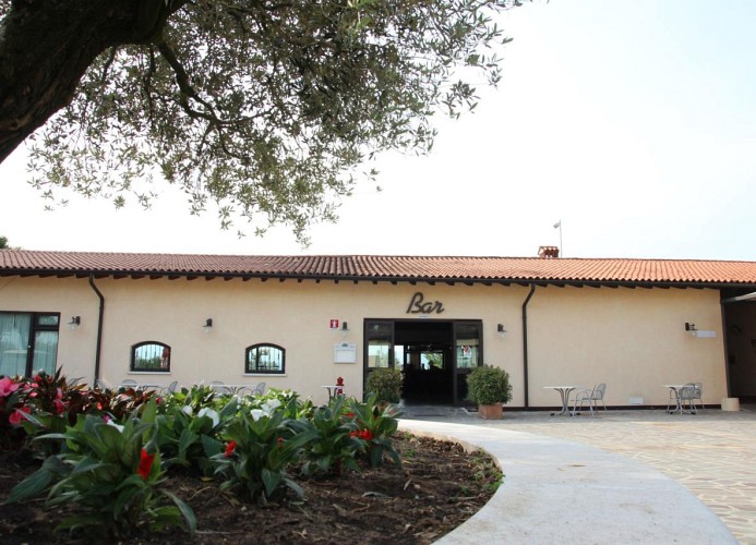 Ferienpark Garda Village Dreizimmer-Bungalow Trilo Comfort 