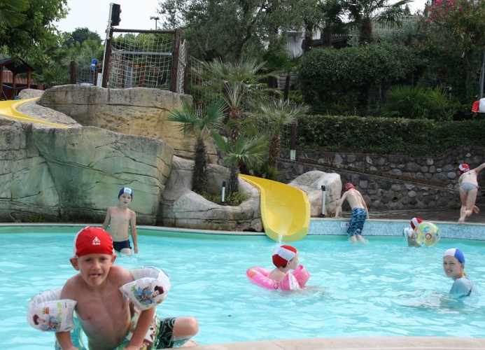Internazionale Eden Mobilehome Happy Relax
