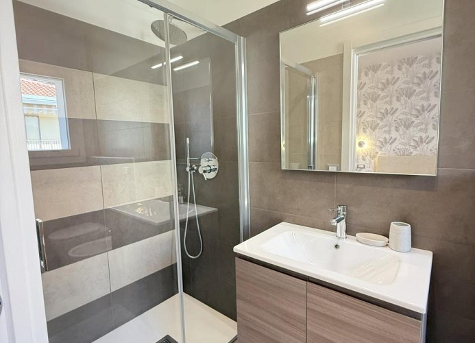 Villa D'Annunzio-Dreizimmerwohnung C7*++
