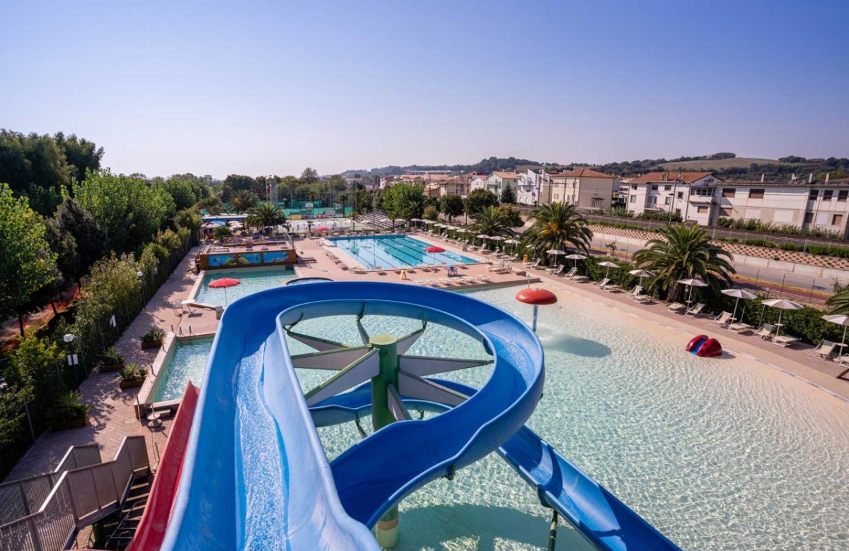 La Risacca Family Camping Village Lodge Comfort