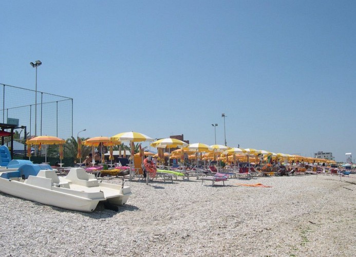 Camping L'Oasi di Lulu Mobilehome 4+1 für 5 Personen