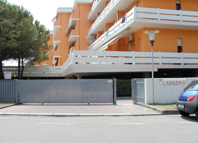 Residenz Landora-Zweizimmerwohnung B4* mit seitlichem Meerblick
