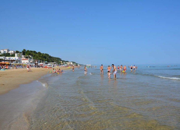 Camping Village Internazionale San Menaio Mobilehome Happy Easy