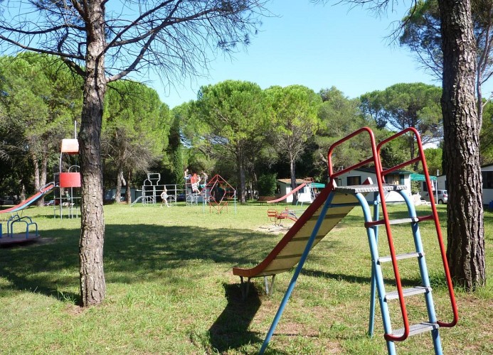 Belvedere Pineta Village Mobilehome Green Holiday