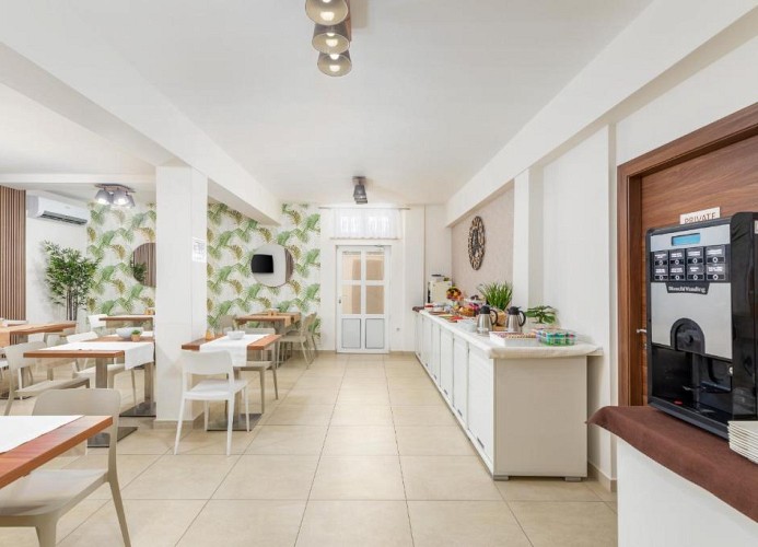 Villa Nina Apartments Zweizimmer-Wohnung mit zwei Balkonen 2+2