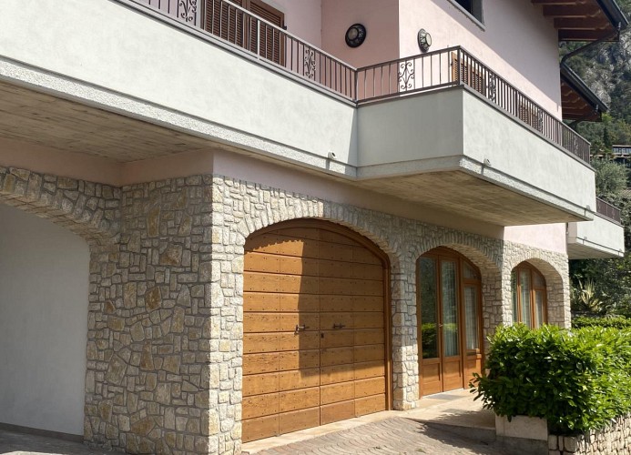 Residenz Villa Gianna Dreizimmer-Dachwohnung mit Seeblick