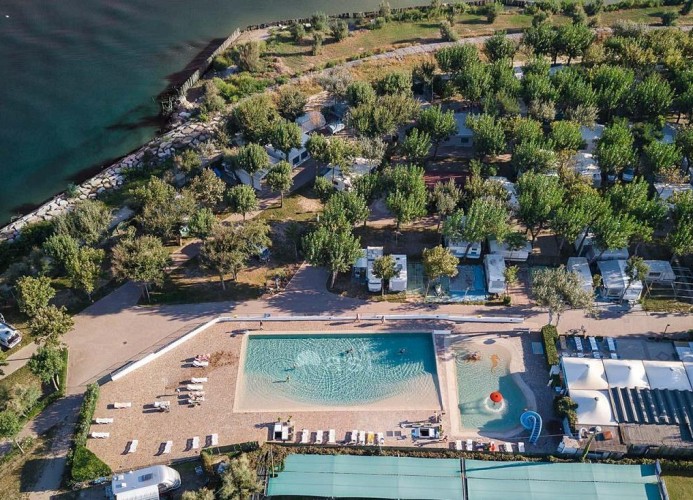 Feriendorf Oasi Mobilehome Honolulu 