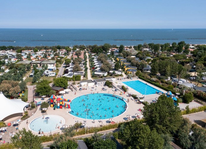 Feriendorf Vigna sul Mar Lodge Superior Ensuite