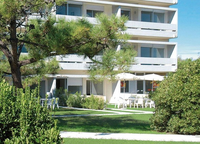 Ferienanlage Isaresidence Studio mit Pool/Meersicht 