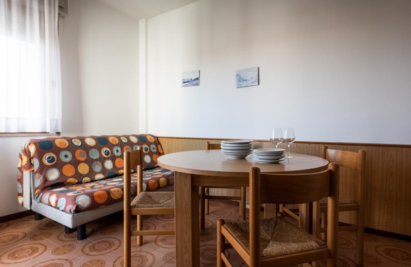 Residenz Diana Ost-Dreizimmerwohnung C6*