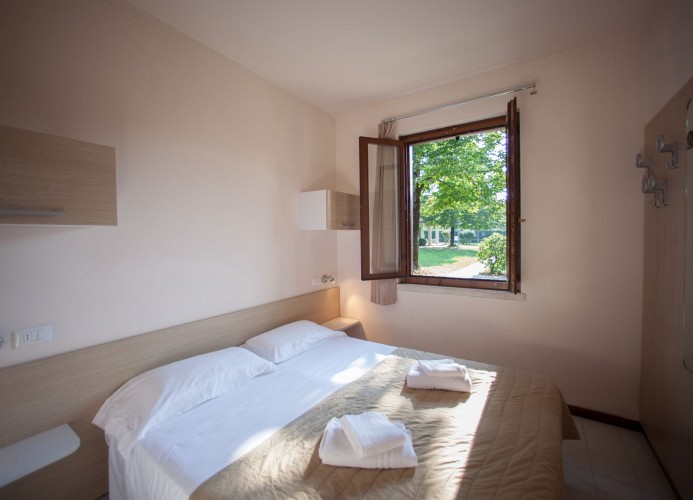 Ferienpark Garda Village Zweizimmer-Bungalow Bilo 