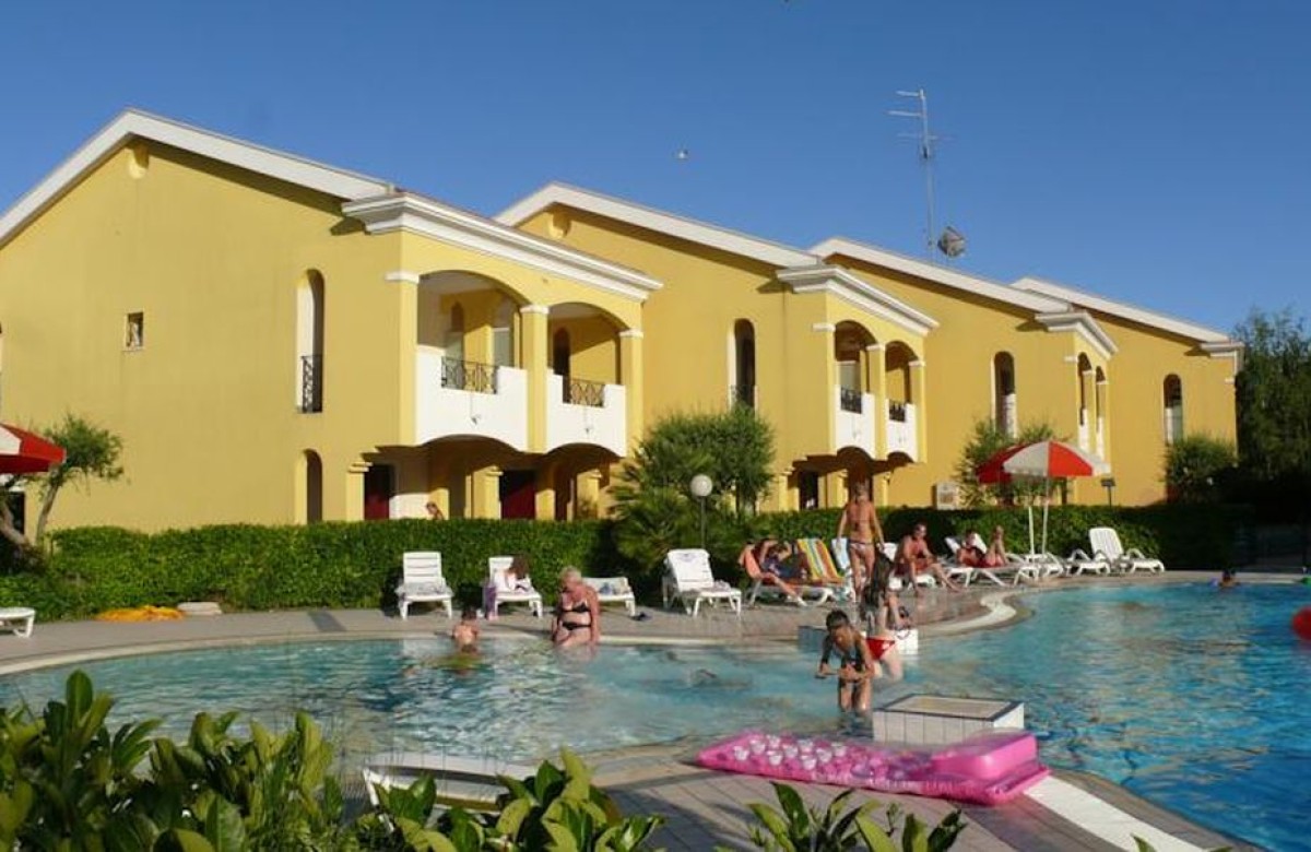 Residenz Borgo dell 'Ulivo Fünfzimmer-Reihenhaus Tipo E