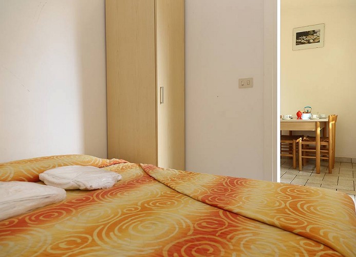 Feriendorf Cisano San Vito Dreizimmer-Bungalow Zaffiro