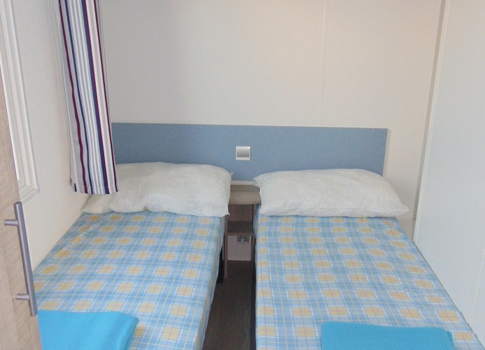 Camping Castell Montgri Mobilehome Happy Comfort 