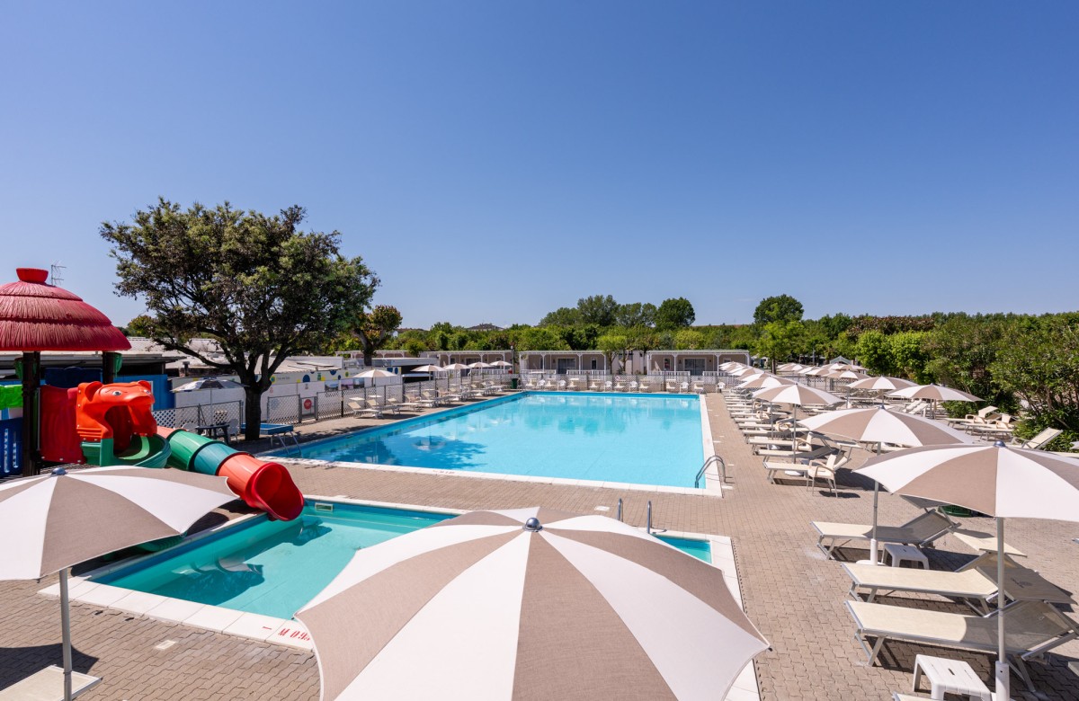 Adriatico Cervia Camping Village Lodge Superior Ensuite