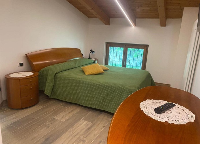 Residenz Villa Gianna Dreizimmer-Dachwohnung mit Seeblick