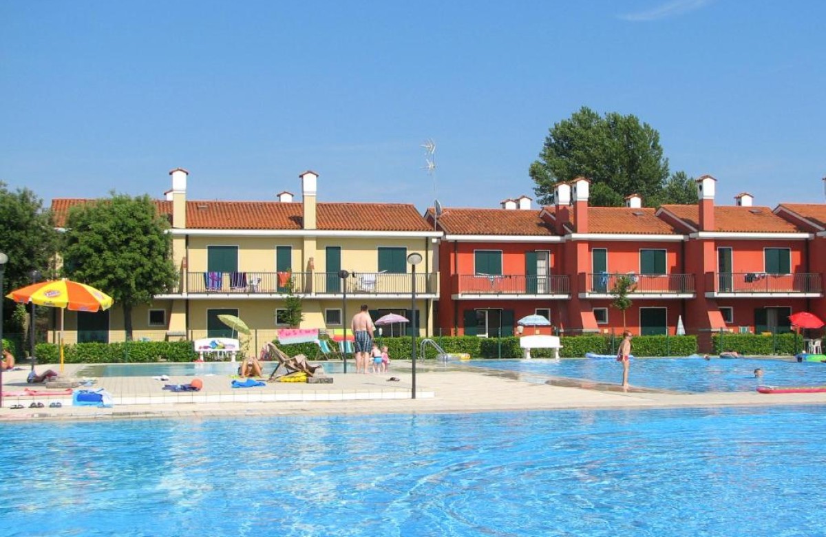 Residenz Michelangelo-Zweizimmerwohnung B4*+ Richtung Pool Erdgeschoss