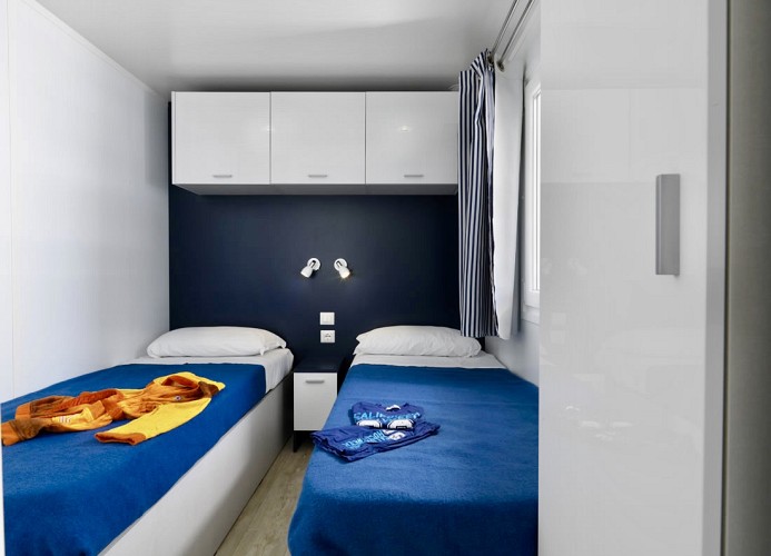 Barricata Holiday Village Mobilehome Giove XXL Premium