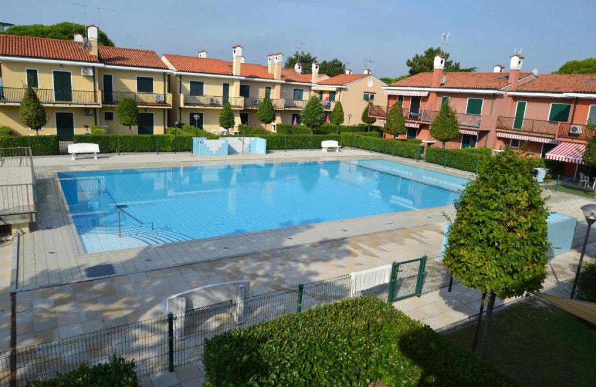 Residenz Michelangelo-Zweizimmerwohnung B4*+ Richtung Pool Erdgeschoss