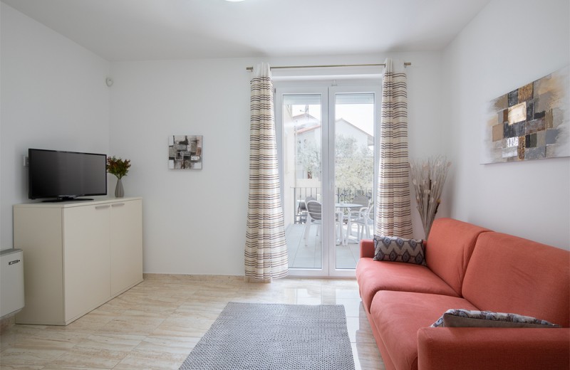 Villa Nina Apartments Zweizimmer-Wohnung mit Terrasse 2+2