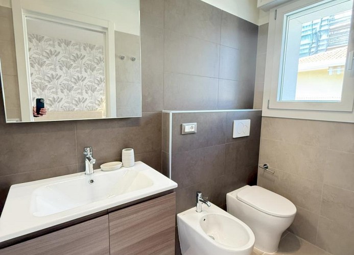 Villa D'Annunzio-Dreizimmerwohnung C7*++