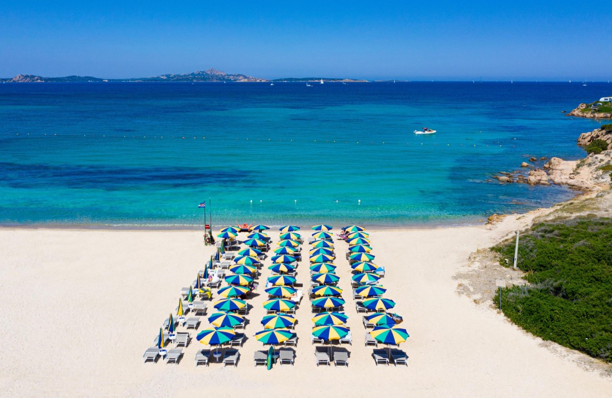 Ferienanlage Isuledda Baia Sardinia 