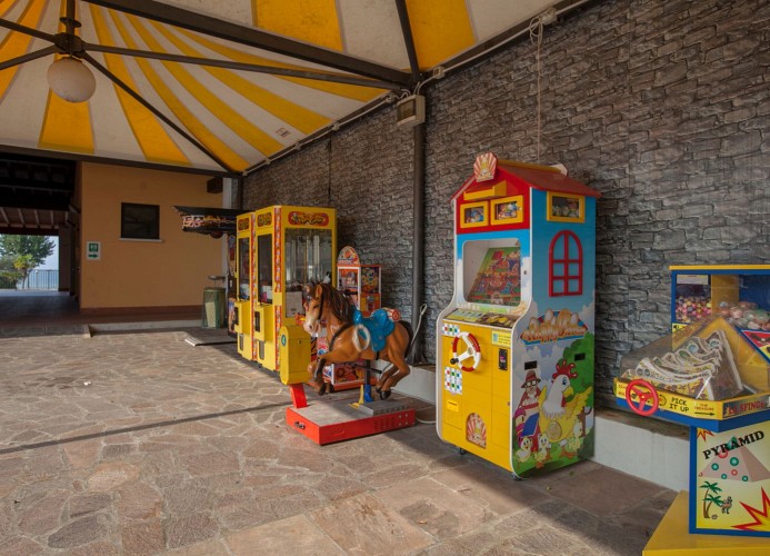 Ferienpark Garda Village Maxicaravan Deluxe 