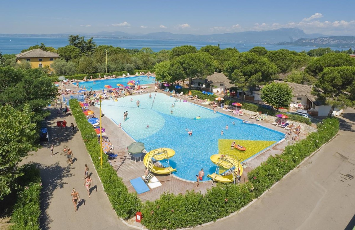 Feriendorf Cisano San Vito Dreizimmer-Bungalow Zaffiro