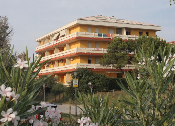 Residenz Carina Nord Dreizimmer-Wohnung 020 2P C1S