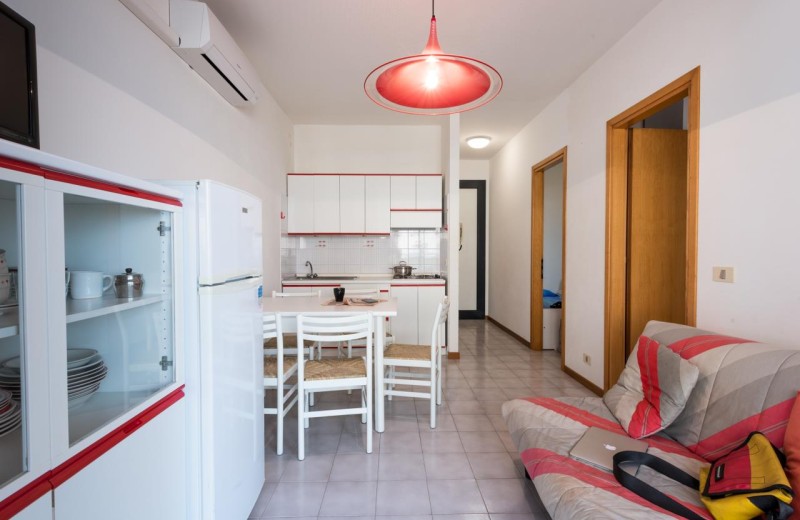 Residenz Luxor-Dreizimmerwohnung C6* mit seitlichem Meerblick