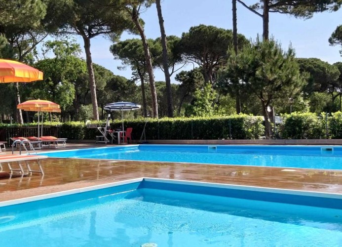 Rivaverde Family Camping Village Lodge Deluxe 