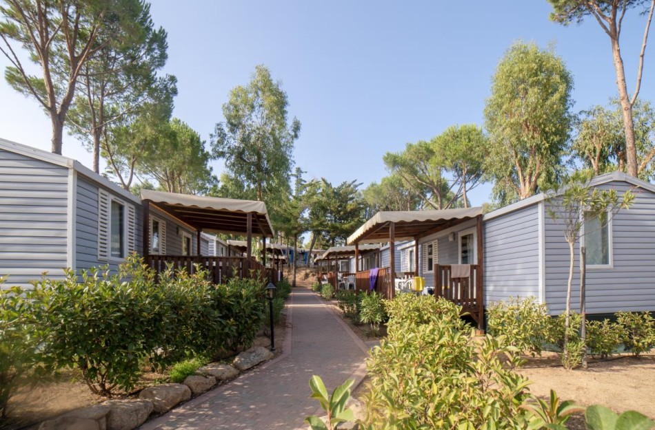 Ferienanlage Isuledda Baia Sardinia 