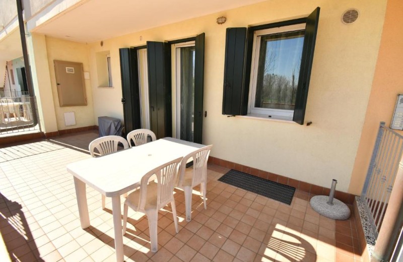 Residenz Arcobaleno Zweizimmer-Wohnung Ostrica